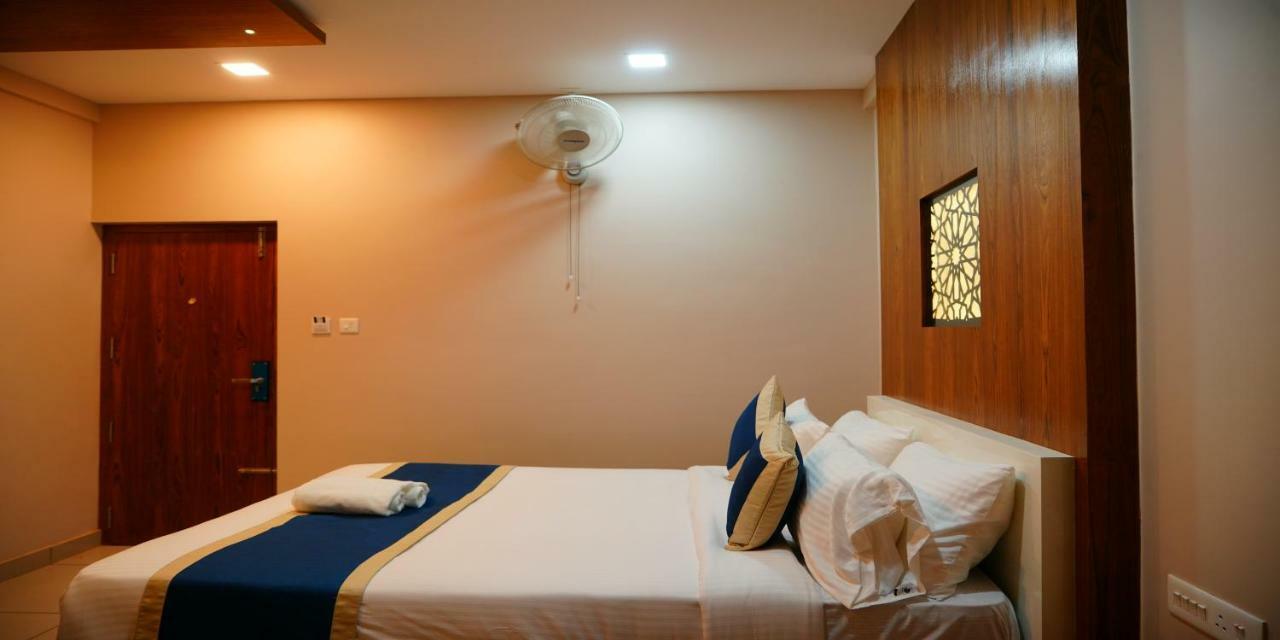 Nextel Inn, Calicut Zewnętrze zdjęcie