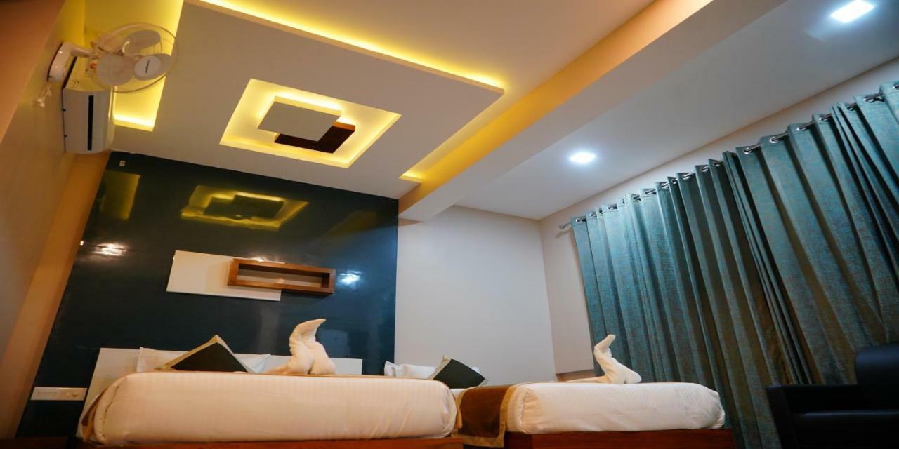 Nextel Inn, Calicut Zewnętrze zdjęcie