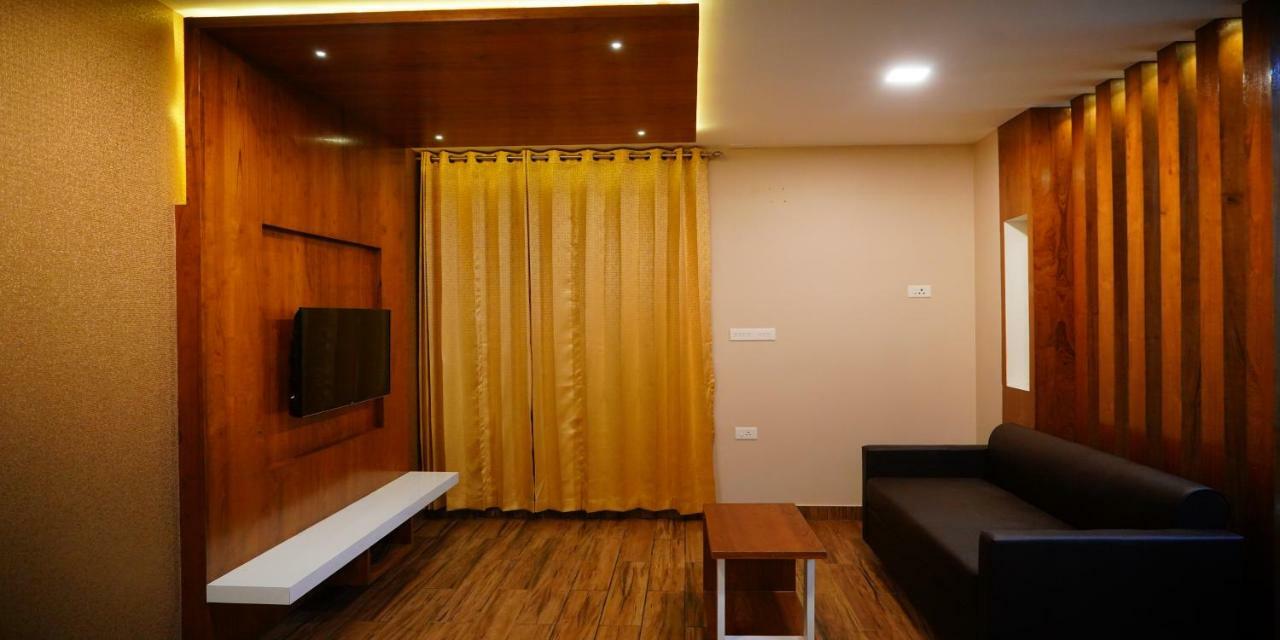 Nextel Inn, Calicut Zewnętrze zdjęcie