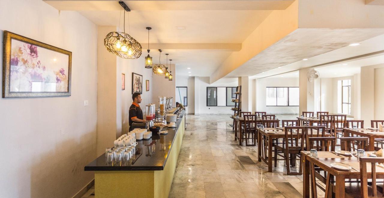 Nextel Inn, Calicut Zewnętrze zdjęcie