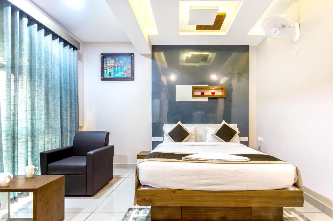 Nextel Inn, Calicut Zewnętrze zdjęcie
